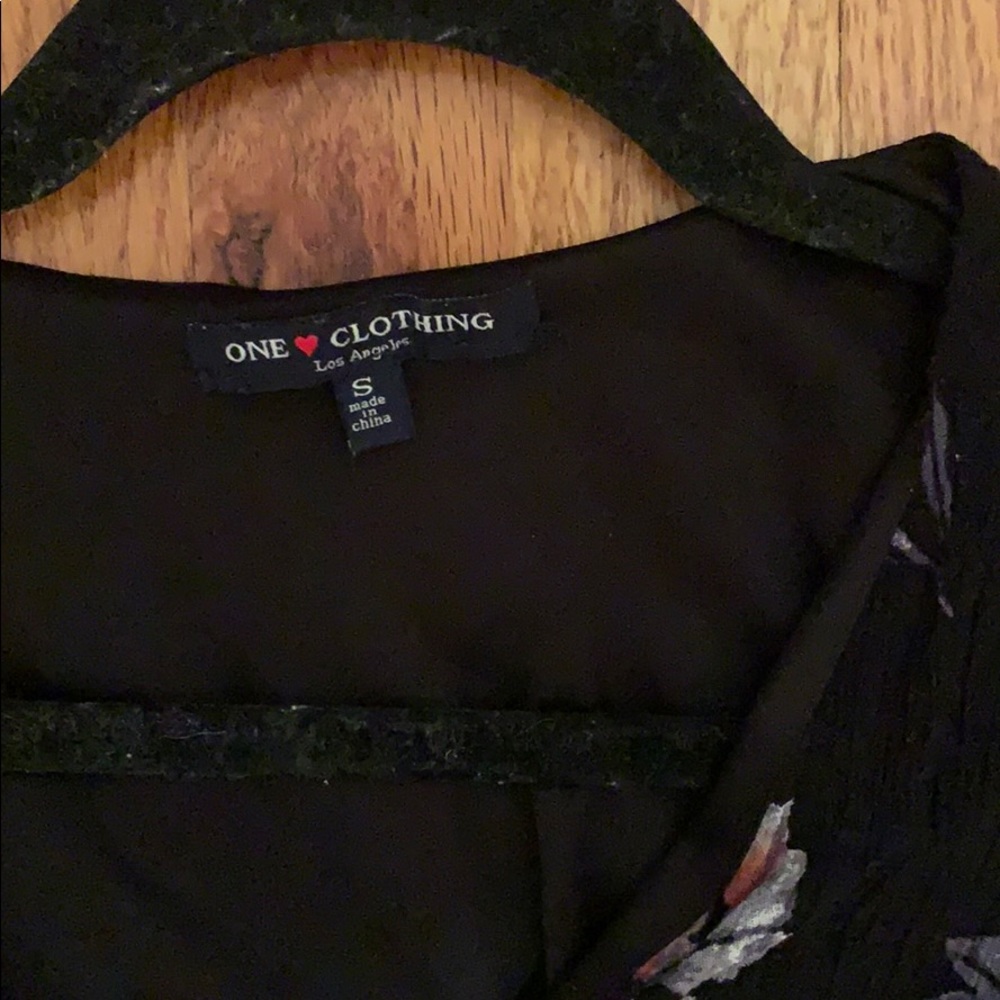 romper - Picture 2 of 2